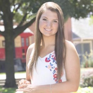 Meet your Posher, Madelynn
